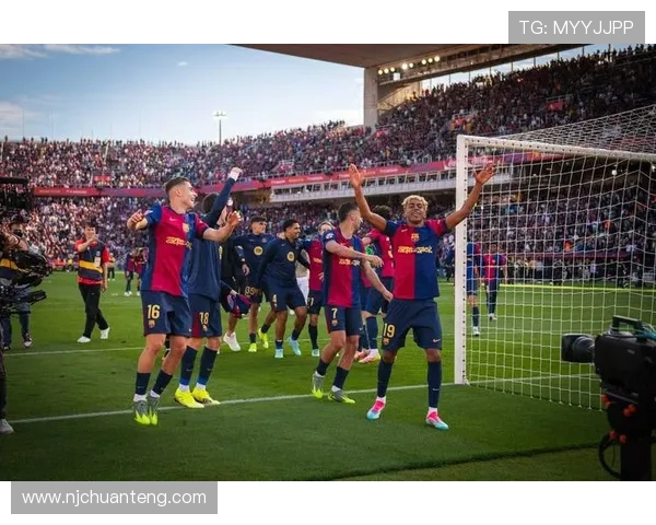 弗里克甘伯杯首秀敲定新赛季框架 右后卫位置成唯一待解谜题